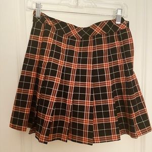Brand New H&M Plaid Flare Skirt